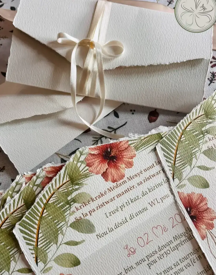 Faire-part artisanal papier coton avec ruban ivoire – L'Atelier 4 Feuilles